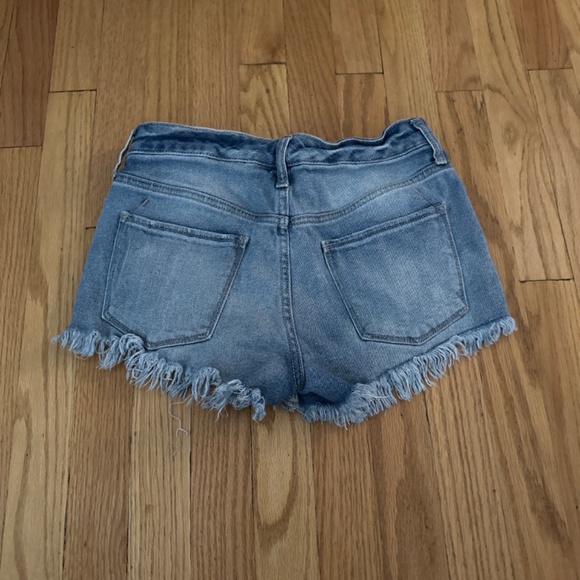 Mossimo High Rise Short Size 4/27 - Picture 2 of 2